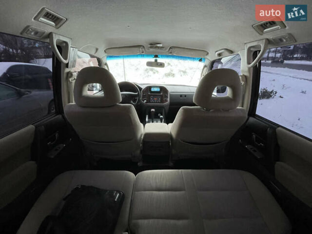 Синій Міцубісі Паджеро, об'ємом двигуна 3 л та пробігом 295 тис. км за 8500 $, фото 32 на Automoto.ua