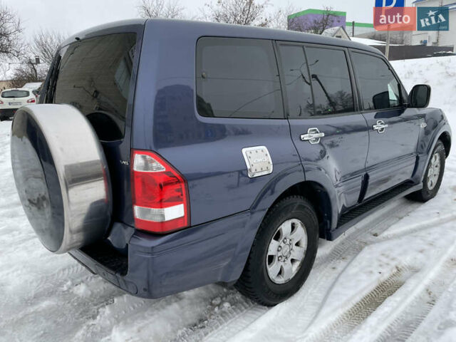 Синій Міцубісі Паджеро, об'ємом двигуна 3 л та пробігом 295 тис. км за 8500 $, фото 13 на Automoto.ua