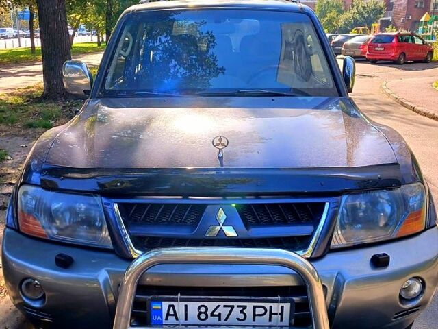 Синій Міцубісі Паджеро, об'ємом двигуна 3.8 л та пробігом 315 тис. км за 7300 $, фото 1 на Automoto.ua