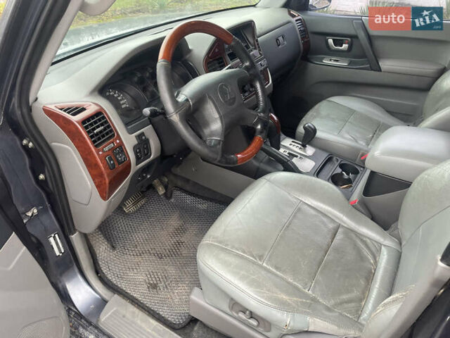 Синий Мицубиси Паджеро, объемом двигателя 2.97 л и пробегом 341 тыс. км за 5950 $, фото 9 на Automoto.ua