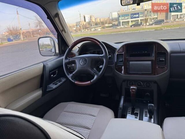 Синий Мицубиси Паджеро, объемом двигателя 2.97 л и пробегом 227 тыс. км за 8900 $, фото 16 на Automoto.ua