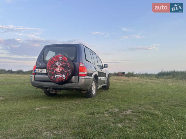 Синий Мицубиси Паджеро, объемом двигателя 3 л и пробегом 180 тыс. км за 6800 $, фото 6 на Automoto.ua