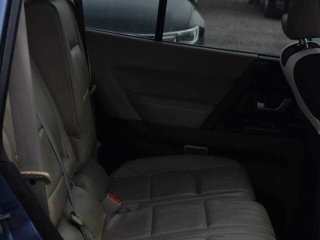 Синій Міцубісі Паджеро, об'ємом двигуна 3 л та пробігом 220 тис. км за 8450 $, фото 16 на Automoto.ua