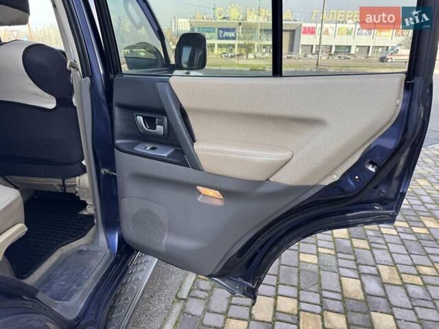 Синий Мицубиси Паджеро, объемом двигателя 2.97 л и пробегом 227 тыс. км за 8900 $, фото 19 на Automoto.ua