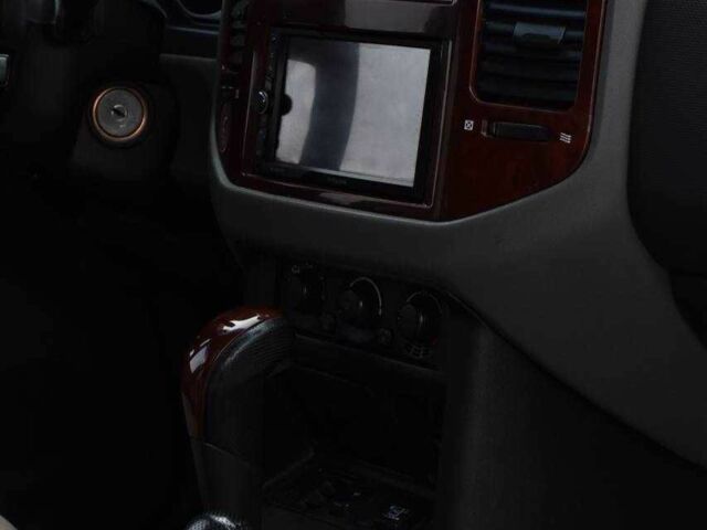 Синій Міцубісі Паджеро, об'ємом двигуна 3 л та пробігом 220 тис. км за 8450 $, фото 14 на Automoto.ua