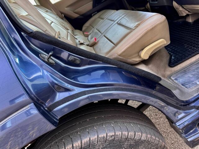 Синий Мицубиси Паджеро, объемом двигателя 3 л и пробегом 227 тыс. км за 8900 $, фото 15 на Automoto.ua