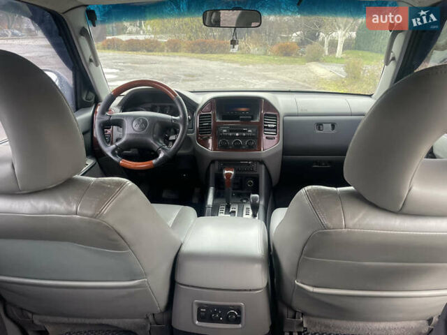 Синий Мицубиси Паджеро, объемом двигателя 2.97 л и пробегом 341 тыс. км за 5950 $, фото 12 на Automoto.ua