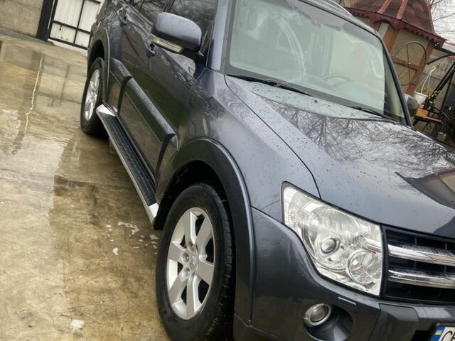 Синій Міцубісі Паджеро, об'ємом двигуна 0 л та пробігом 330 тис. км за 15500 $, фото 2 на Automoto.ua