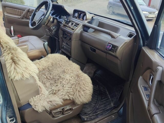 Зеленый Мицубиси Паджеро, объемом двигателя 0 л и пробегом 230 тыс. км за 4400 $, фото 6 на Automoto.ua