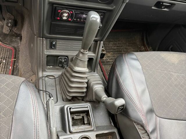 Зелений Міцубісі Паджеро, об'ємом двигуна 2.8 л та пробігом 300 тис. км за 6000 $, фото 3 на Automoto.ua