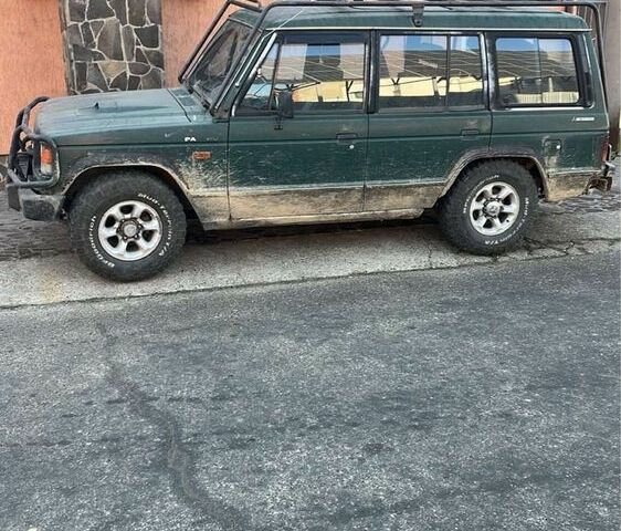 Зеленый Мицубиси Паджеро, объемом двигателя 2.5 л и пробегом 350 тыс. км за 4400 $, фото 13 на Automoto.ua