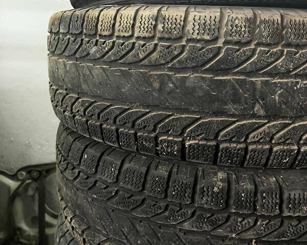 Зелений Міцубісі Паджеро, об'ємом двигуна 2.5 л та пробігом 450 тис. км за 4300 $, фото 16 на Automoto.ua