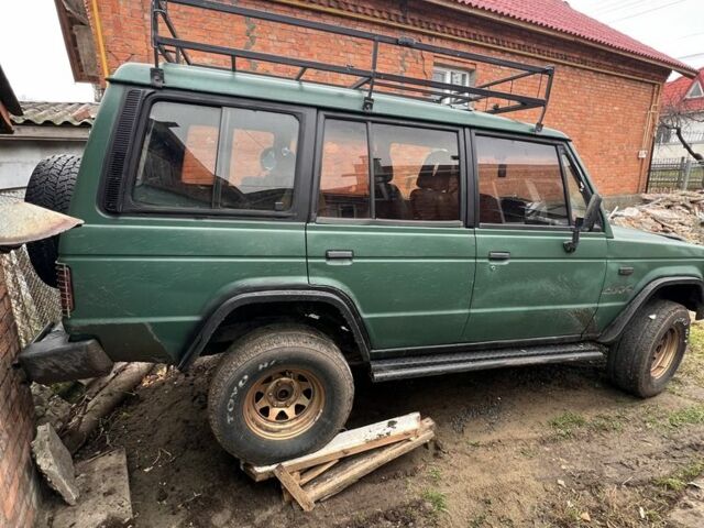Зеленый Мицубиси Паджеро, объемом двигателя 0 л и пробегом 300 тыс. км за 111 $, фото 3 на Automoto.ua