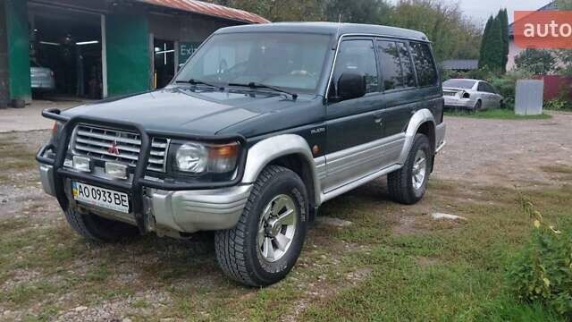 Зеленый Мицубиси Паджеро, объемом двигателя 2.8 л и пробегом 220 тыс. км за 6450 $, фото 7 на Automoto.ua