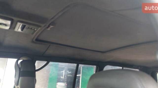 Зеленый Мицубиси Паджеро, объемом двигателя 2.8 л и пробегом 220 тыс. км за 6450 $, фото 4 на Automoto.ua