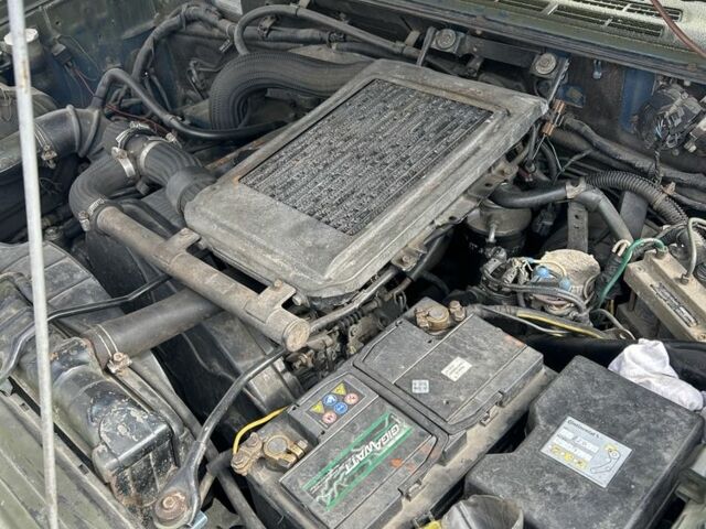 Зеленый Мицубиси Паджеро, объемом двигателя 2.5 л и пробегом 450 тыс. км за 3500 $, фото 8 на Automoto.ua