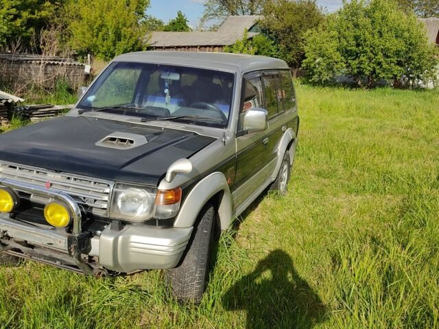 Мицубиси Паджеро 1994 в Рокитное на Automoto.ua Зеленый Мицубиси Паджеро, объемом двигателя 0 л и пробегом 3 тыс. км за 4500 $, фото 3 на Automoto.ua