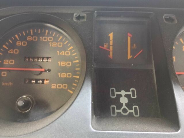 Зеленый Мицубиси Паджеро, объемом двигателя 2.8 л и пробегом 360 тыс. км за 5700 $, фото 11 на Automoto.ua