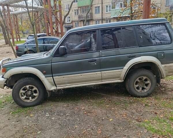 Зеленый Мицубиси Паджеро, объемом двигателя 2.8 л и пробегом 350 тыс. км за 5000 $, фото 8 на Automoto.ua