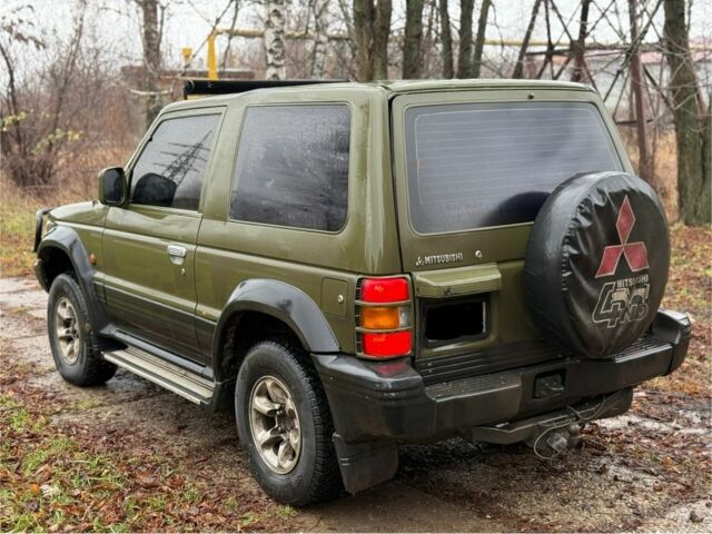 Зелений Міцубісі Паджеро, об'ємом двигуна 0 л та пробігом 200 тис. км за 2500 $, фото 2 на Automoto.ua