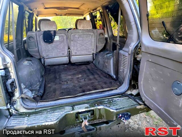 Зелений Міцубісі Паджеро, об'ємом двигуна 2.8 л та пробігом 0 тис. км за 3500 $, фото 3 на Automoto.ua