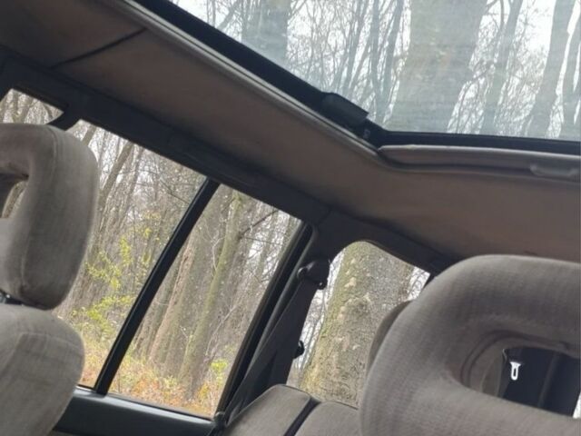 Зелений Міцубісі Паджеро, об'ємом двигуна 2 л та пробігом 350 тис. км за 3500 $, фото 2 на Automoto.ua