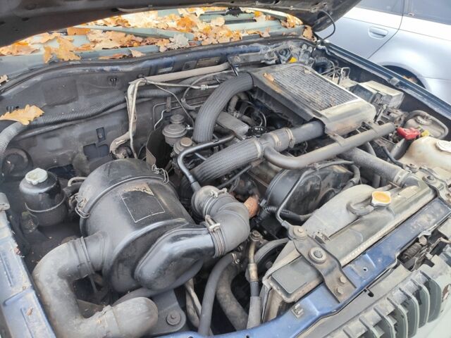 Міцубісі Паджеро 1999 у Бородянке на Automoto.ua Зелений Міцубісі Паджеро, об'ємом двигуна 2 л та пробігом 300 тис. км за 3000 $, фото 7 на Automoto.ua