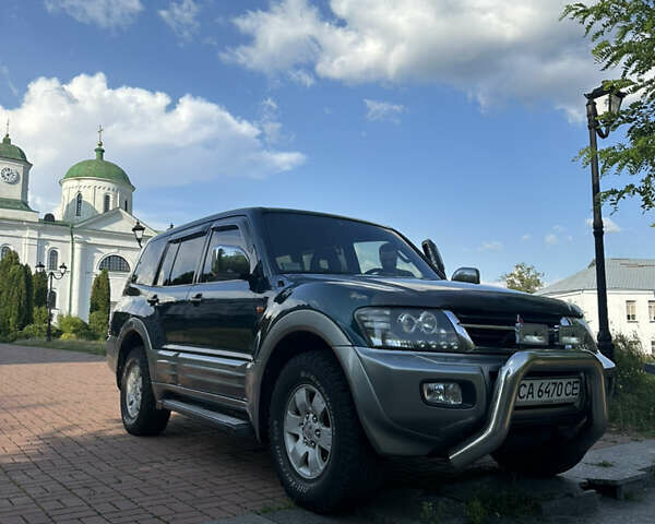 Зеленый Мицубиси Паджеро, объемом двигателя 3.5 л и пробегом 260 тыс. км за 9150 $, фото 60 на Automoto.ua