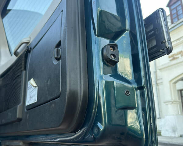 Зеленый Мицубиси Паджеро, объемом двигателя 3.5 л и пробегом 260 тыс. км за 9150 $, фото 25 на Automoto.ua