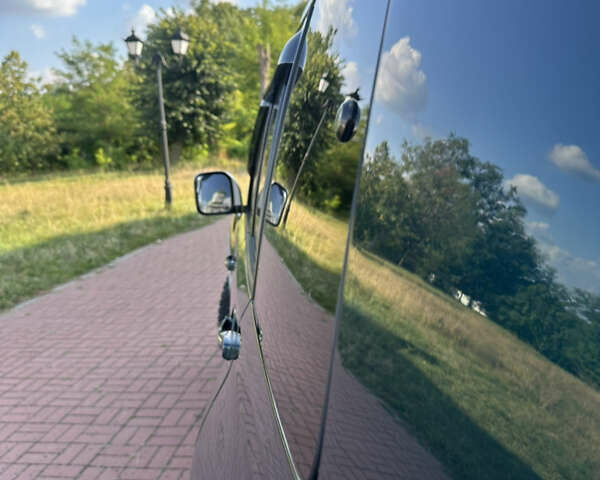 Зеленый Мицубиси Паджеро, объемом двигателя 3.5 л и пробегом 260 тыс. км за 9150 $, фото 30 на Automoto.ua