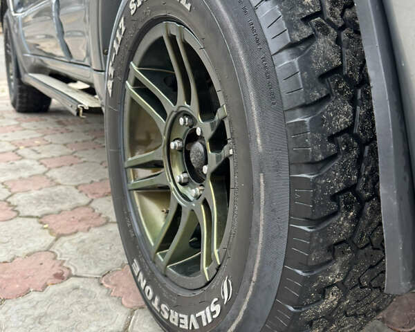 Зелений Міцубісі Паджеро, об'ємом двигуна 3.2 л та пробігом 390 тис. км за 8750 $, фото 21 на Automoto.ua