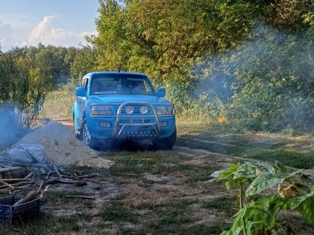 Зеленый Мицубиси Паджеро, объемом двигателя 0 л и пробегом 260 тыс. км за 7000 $, фото 2 на Automoto.ua