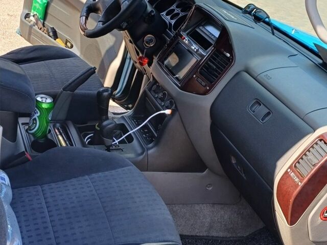 Зеленый Мицубиси Паджеро, объемом двигателя 0 л и пробегом 260 тыс. км за 7000 $, фото 12 на Automoto.ua