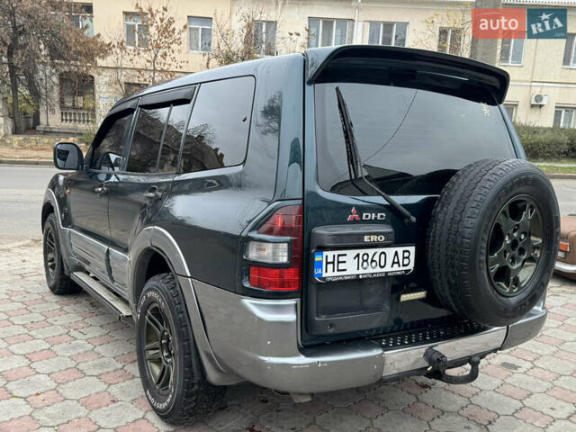 Зелений Міцубісі Паджеро, об'ємом двигуна 3.2 л та пробігом 390 тис. км за 8750 $, фото 7 на Automoto.ua