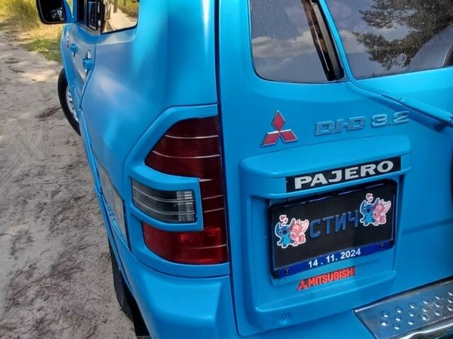 Зеленый Мицубиси Паджеро, объемом двигателя 0 л и пробегом 260 тыс. км за 7000 $, фото 3 на Automoto.ua