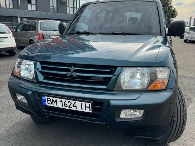 Зеленый Мицубиси Паджеро, объемом двигателя 3.2 л и пробегом 375 тыс. км за 5200 $, фото 2 на Automoto.ua