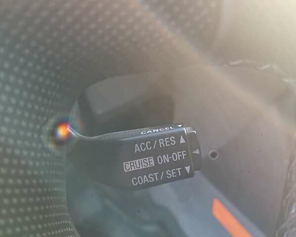 Зеленый Мицубиси Паджеро, объемом двигателя 3.2 л и пробегом 207 тыс. км за 9800 $, фото 15 на Automoto.ua