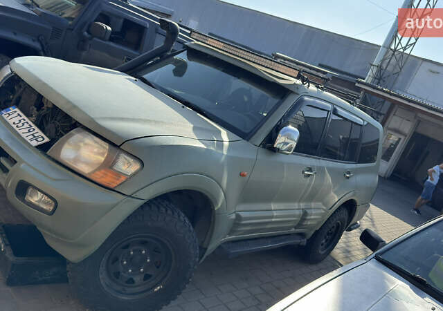 Зеленый Мицубиси Паджеро, объемом двигателя 3.5 л и пробегом 325 тыс. км за 5750 $, фото 12 на Automoto.ua