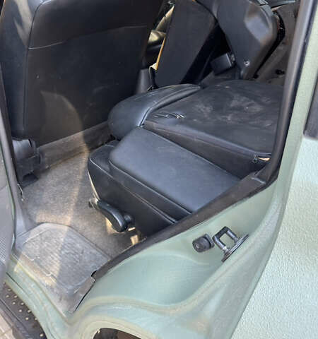 Зеленый Мицубиси Паджеро, объемом двигателя 3.5 л и пробегом 325 тыс. км за 5750 $, фото 15 на Automoto.ua