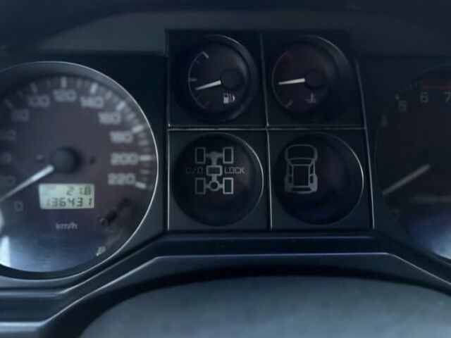 Зелений Міцубісі Паджеро, об'ємом двигуна 3.5 л та пробігом 136 тис. км за 7500 $, фото 6 на Automoto.ua