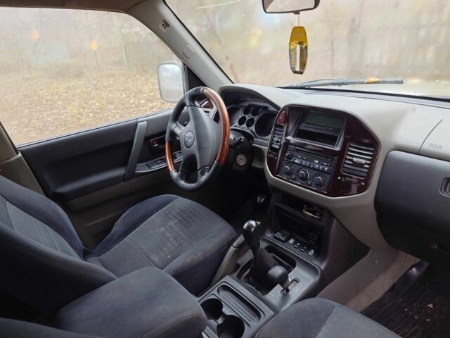 Зеленый Мицубиси Паджеро, объемом двигателя 0 л и пробегом 360 тыс. км за 3000 $, фото 2 на Automoto.ua