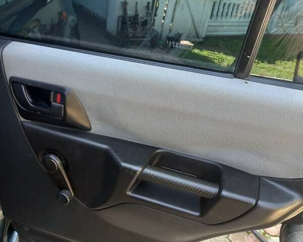 Зелений Міцубісі Паджеро, об'ємом двигуна 1.8 л та пробігом 205 тис. км за 5800 $, фото 11 на Automoto.ua