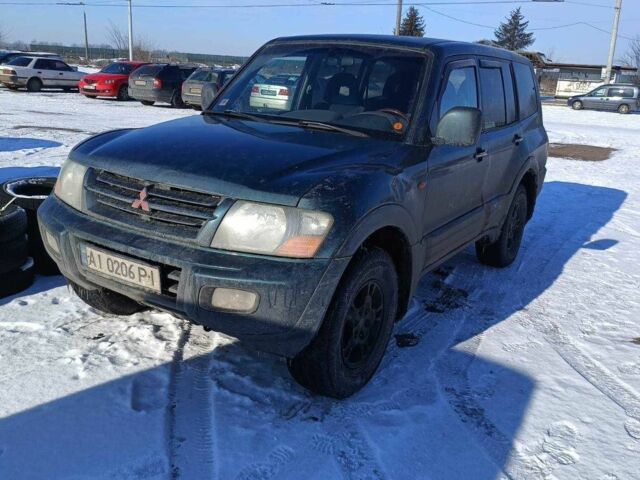 Зелений Міцубісі Паджеро, об'ємом двигуна 3.2 л та пробігом 416 тис. км за 6000 $, фото 8 на Automoto.ua