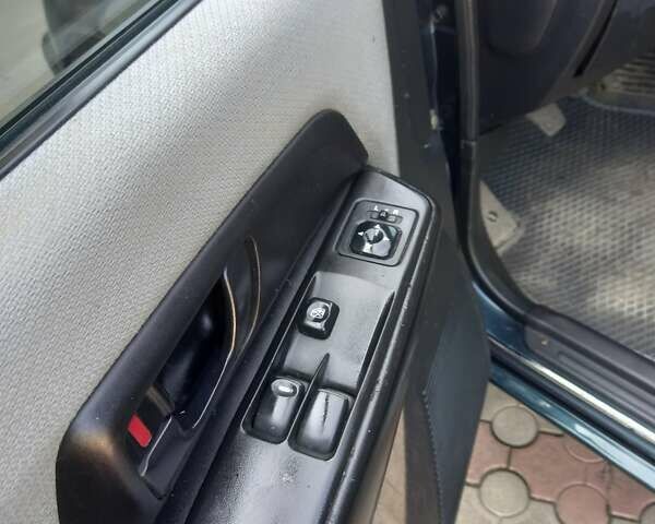 Зелений Міцубісі Паджеро, об'ємом двигуна 1.8 л та пробігом 205 тис. км за 5800 $, фото 7 на Automoto.ua