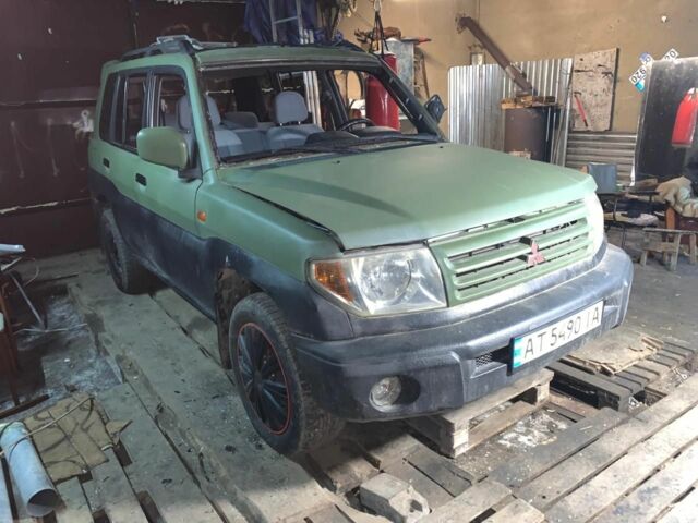 Зеленый Мицубиси Паджеро, объемом двигателя 1.8 л и пробегом 230 тыс. км за 1700 $, фото 5 на Automoto.ua