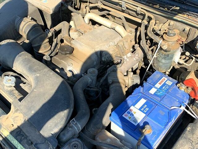 Зеленый Мицубиси Паджеро, объемом двигателя 3.2 л и пробегом 327 тыс. км за 5000 $, фото 7 на Automoto.ua