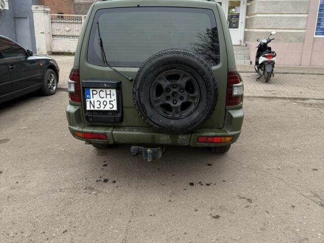 Зеленый Мицубиси Паджеро, объемом двигателя 3.2 л и пробегом 250 тыс. км за 6200 $, фото 2 на Automoto.ua