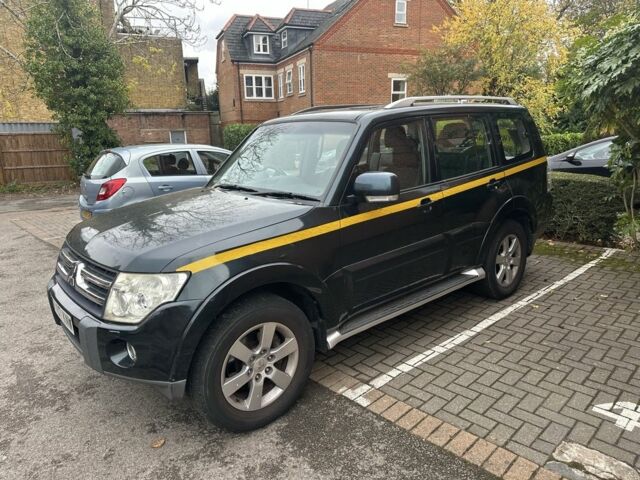 Мицубиси Паджеро 2007 в Яворове на Automoto.ua Зеленый Мицубиси Паджеро, объемом двигателя 3.2 л и пробегом 160 тыс. км за 6403 $, фото 2 на Automoto.ua