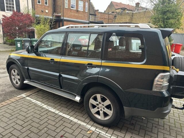 Мицубиси Паджеро 2007 в Яворове на Automoto.ua Зеленый Мицубиси Паджеро, объемом двигателя 3.2 л и пробегом 160 тыс. км за 6403 $, фото 3 на Automoto.ua