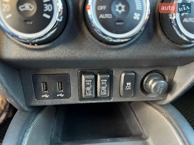 Черный Мицубиси РВР, объемом двигателя 2.36 л и пробегом 130 тыс. км за 13900 $, фото 21 на Automoto.ua